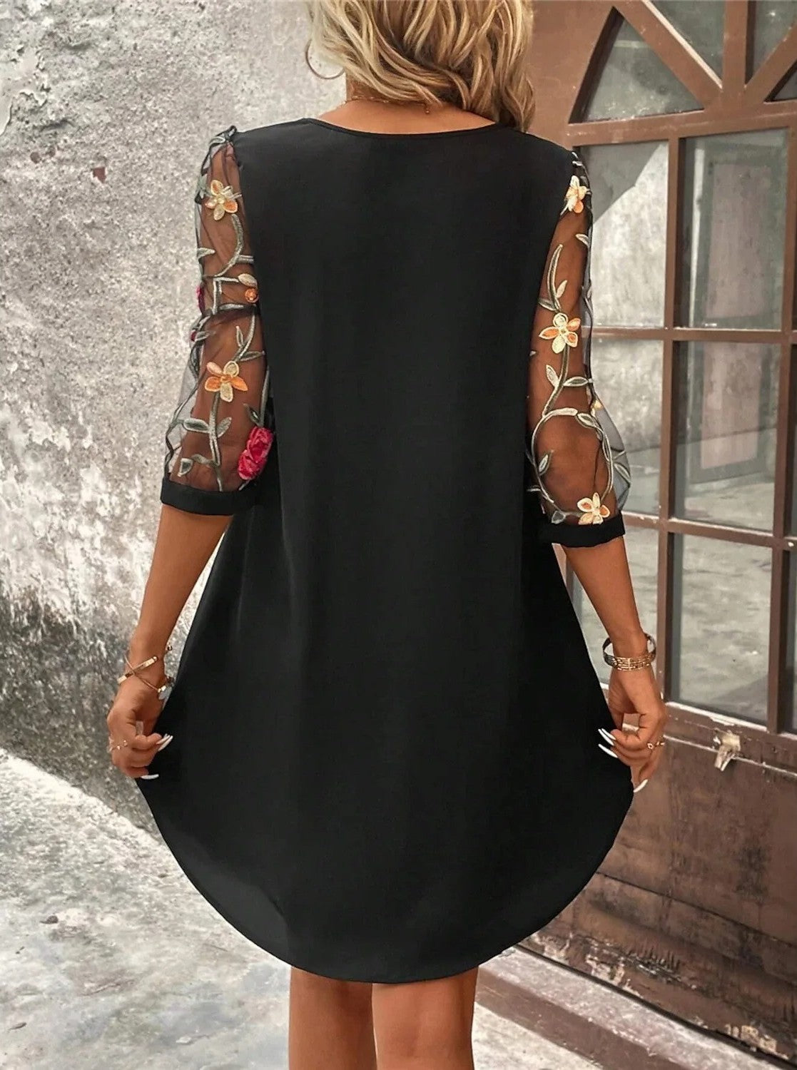 Mia | Light and Elegant Summer Dress